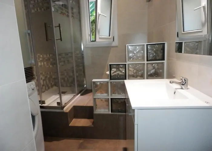 Centrico 1h Zumaia * Bilbao